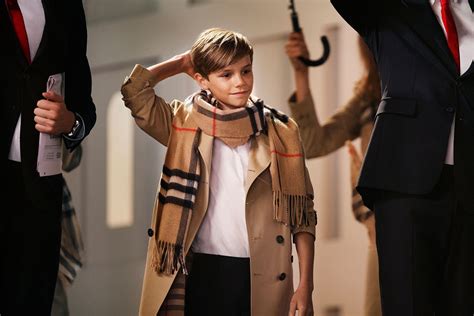 burberry 2016 christmas advert|burberry advert model.